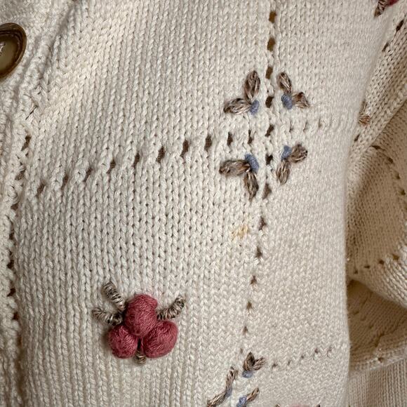 Vintage 90s Cottagecore Eyelet Floral Cardigan S - Picture 6 of 8